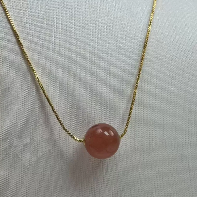 O1CN01i7GVci2FOWDmw6Dfccrop0012801280_3085518870.webp 【胡可推荐】红桥 九口料冰飘南红路路通新中式国风单颗吊坠项链